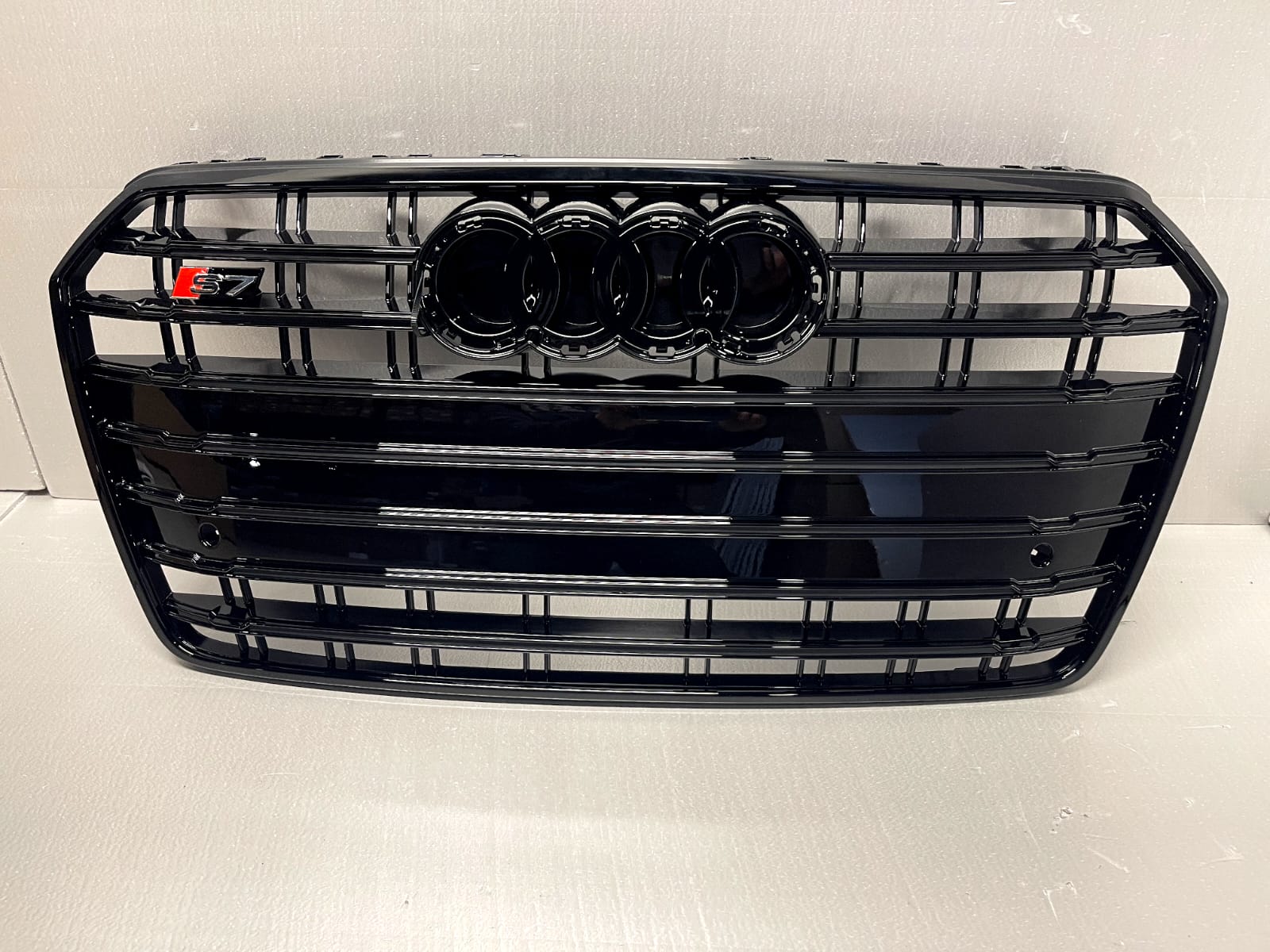 Atrapa grill do Audi A7 LIFT 4G8 (2014-2017) styl S7 black